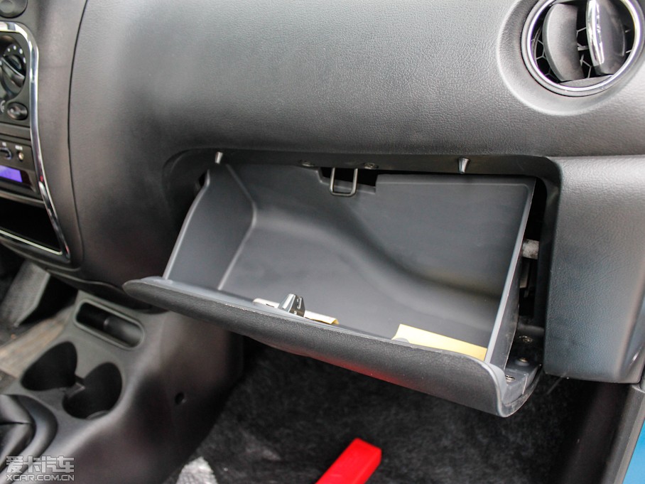 2012Y \(yn)(dng) 1.2L (yu)Խ