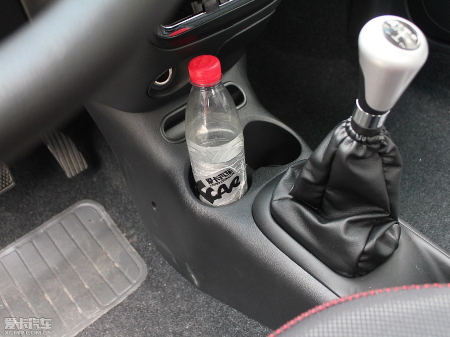 2012(l)Y \(yn)(dng) 1.2L r(sh)