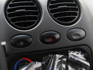 20121.0L P-TECքӃԽ п؅^