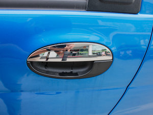 2012\Ӱ 1.2L (yu)Խ {T