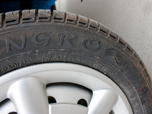 2012\Ӱ 1.2L (yu)Խ ݆̥ߴ