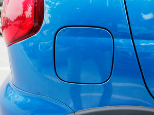 2012\Ӱ 1.2L (yu)Խ (ji)^