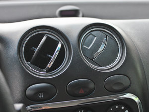 2012\Ӱ 1.2L r п؅^(q)