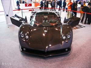 2011��Zonda ���w���^