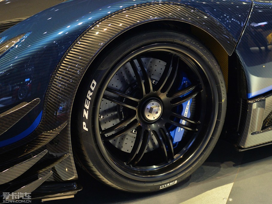 2013��Zonda Revolucion