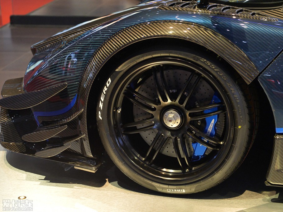 2013��Zonda Revolucion