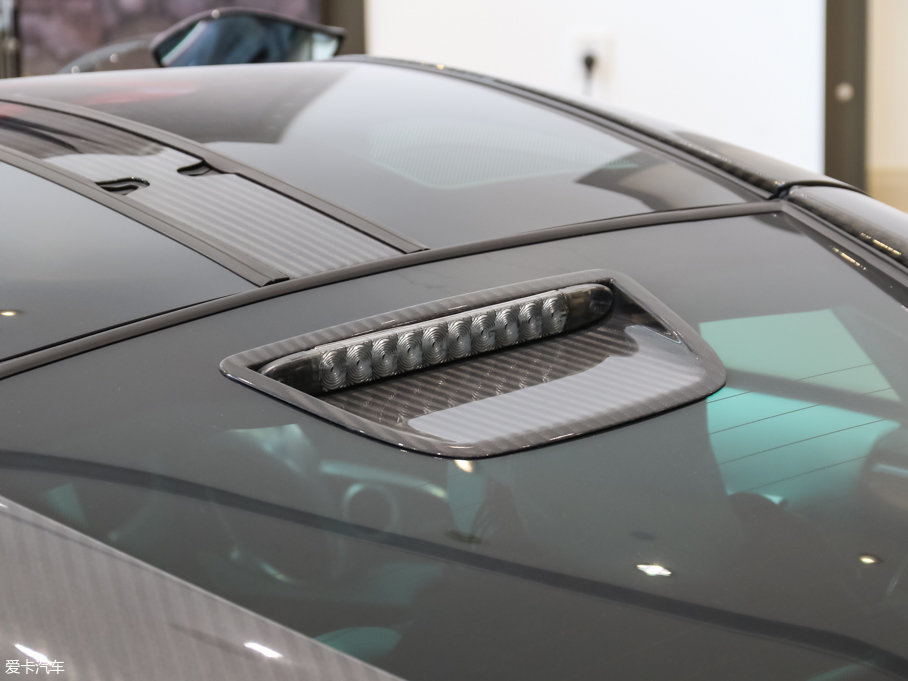 2016Huayra Dinastia ؄e