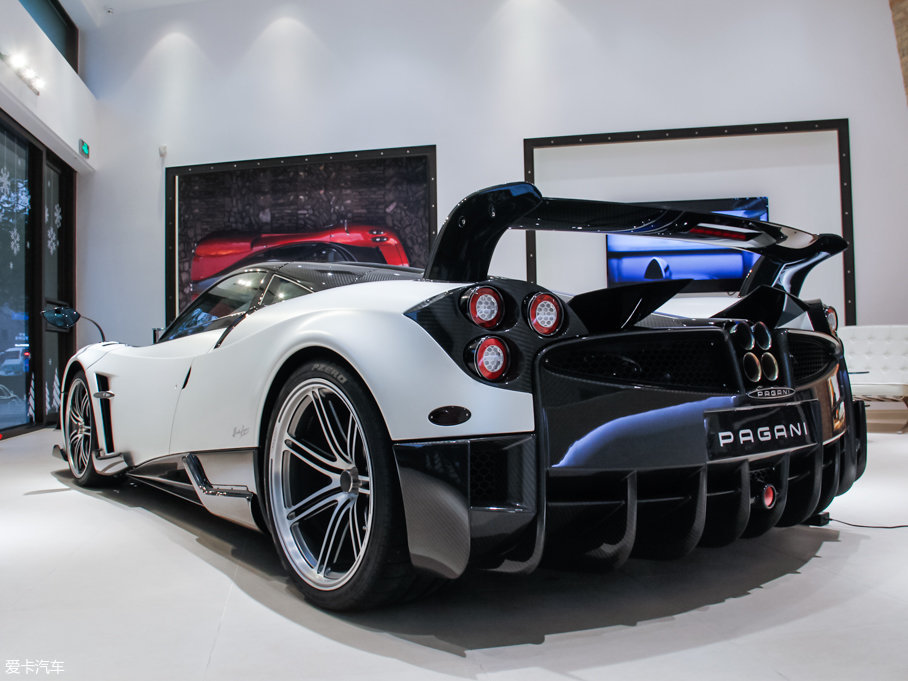 2016Huayra BC