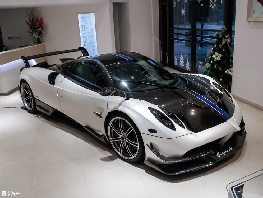 帕加尼2016款Huayra