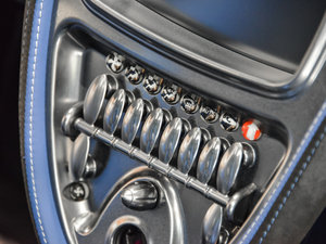 2016Dinastia  п؅^(q)