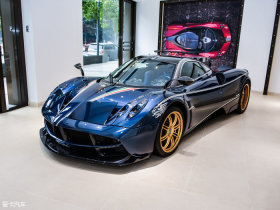 2016��Huayra 