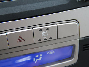 20121.8L ք(dng)Ӣ п؅^(q)