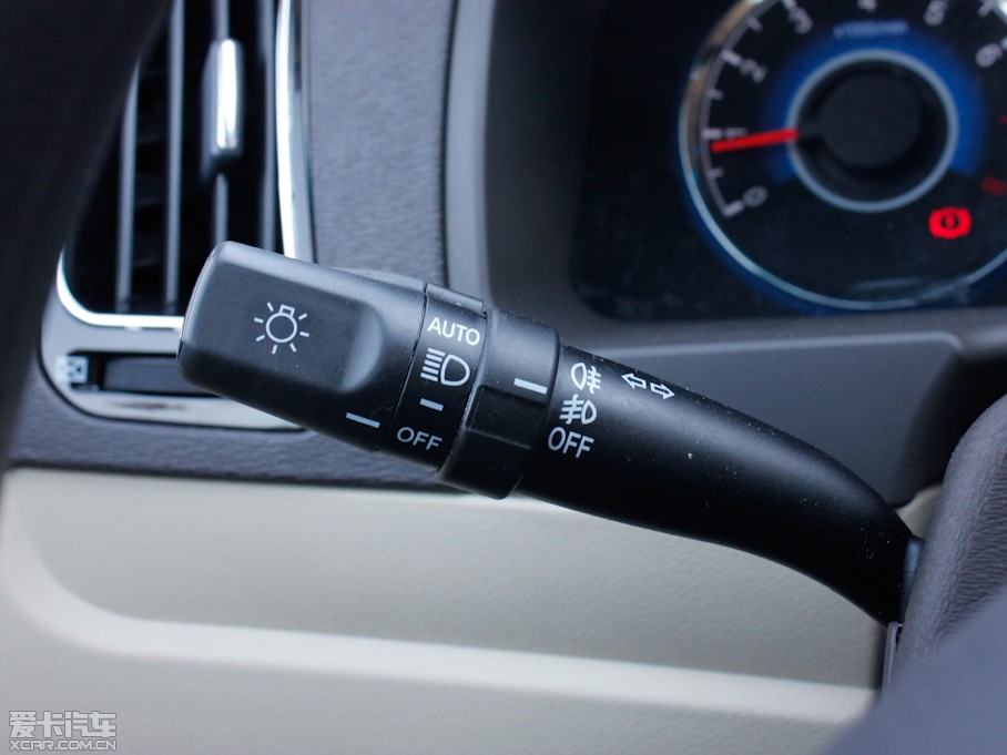 2012���GC7 1.8L �քӾ�Ӣ��