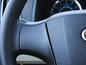 2012款1.8L 手动豪华版 中控区