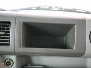 2009款1.0L 舒适版 空间座椅