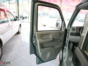 2009款1.0L 舒适版 空间座椅