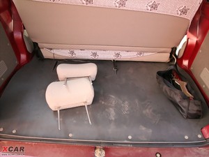 2009款1.0L 标准版 空间座椅