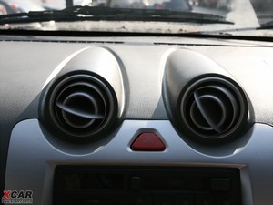 2010款1.3L 标准版 空调出风口