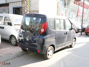 2010款1.3L 标准版 整体外观
