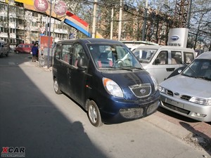 2010款1.3L 标准版 整体外观
