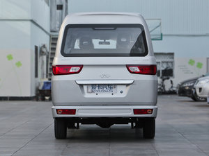 2012款1.2L 加长舒适版 正后	