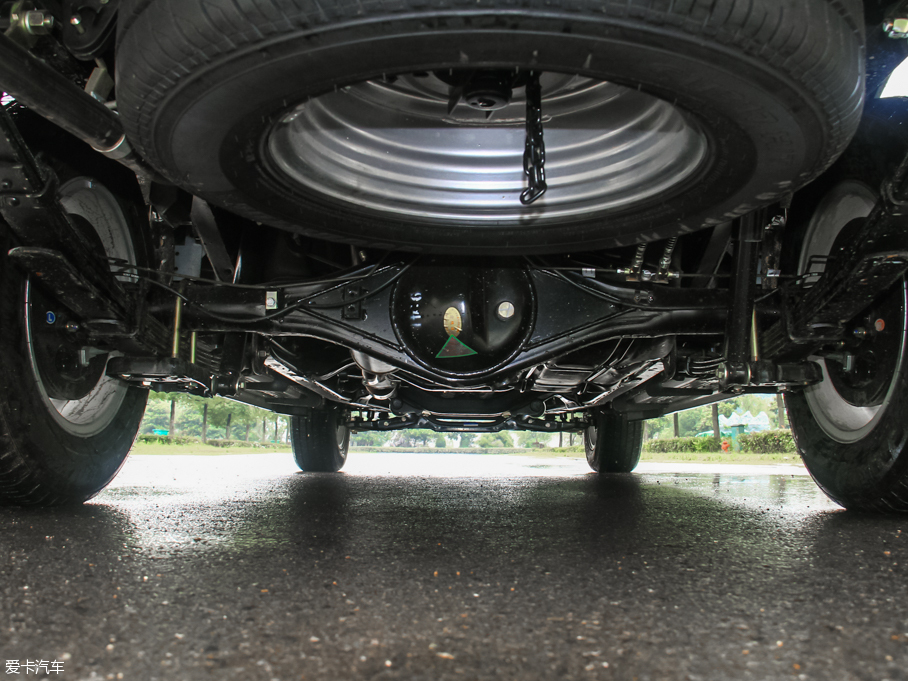 2015���_(k��i)��ܻ� 2.8T �ք�(d��ng)�I(l��ng)���� ��(bi��o)��(zh��n)�p��