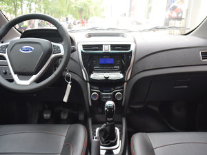 2017款1.5L 手动舒适型 中控台