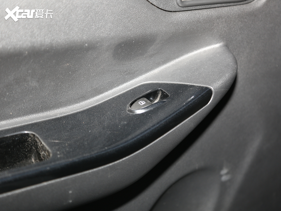 2018���_��K50EV EV 300