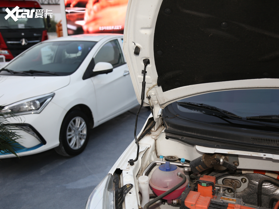 2018���_��K50EV EV 300