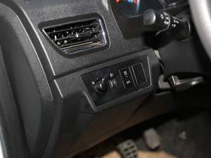 2018��EV 300 �п؅^