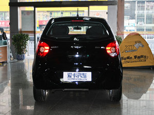 2009款1.3L 自动豪华版 正后	