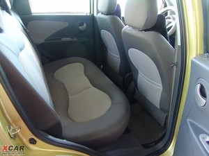 2009款1.3L 手动豪华版 空间座椅