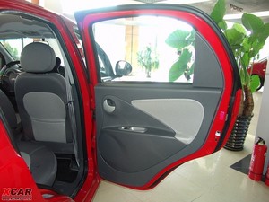 2009款1.3L 手动舒适版 空间座椅