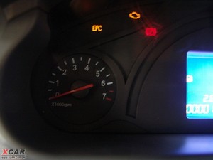 2009款1.3L 手动舒适版 中控区