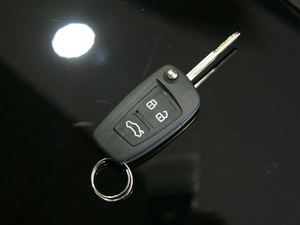 2010款2.0TGDI 手动豪华版 车钥匙