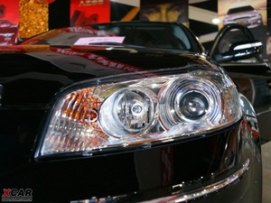 2010款2.0TCI 手动豪华版 大灯