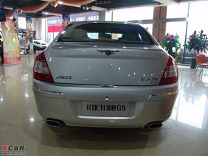 2010款2.0TCI 手动尊贵版 正后	
