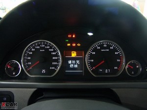 2010款2.0TCI 手动尊贵版 仪表