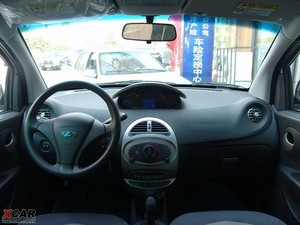 2010款1.3L 手动精英版 内饰全景