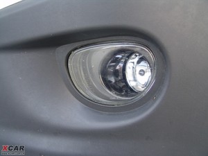 2010款1.3L 手动精英版 前雾灯
