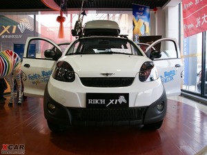 2010款1.3L 手动豪华版 车门全开