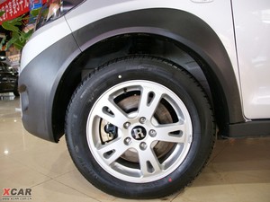 2010款1.3L 手动豪华版 轮圈