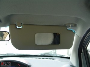 2010款1.3L 手动精英版 遮阳板（左）