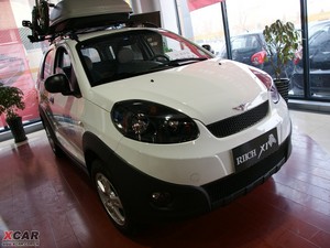 2010款1.3L 手动豪华版 整体外观
