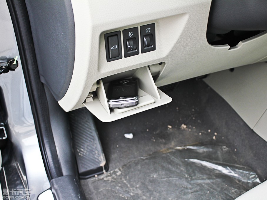 2012������G3 1.6L CVT���A��