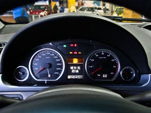 2011款2.0TCI 自动豪华版 仪表