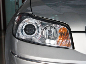 2012款2.0DVVT 自动尊雅版 细节外观