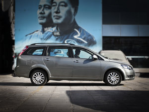 2012款1.8L 手动豪华版 整体外观