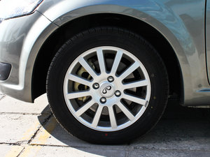 2012款1.8L 手动豪华版 轮圈