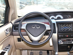 2012款1.8L 手动豪华版 方向盘